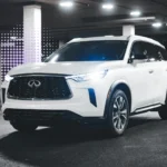 SUV 7 posti spazioso per famiglie, ideale per viaggi, comfort quotidiano e scelta dell’auto giusta.