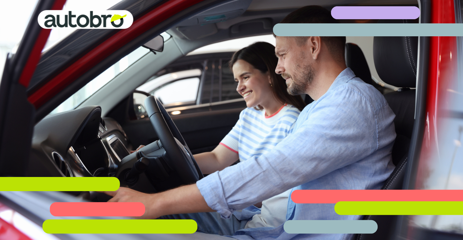 Auto per neopatentati: tutto ciò che devi sapere su limiti, regole e scelte intelligenti per chi ha appena preso la patente.