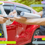 agente che effettua controlli assicurazioni auto su strada